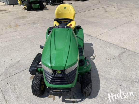 Image of John Deere X370 equipment image 4