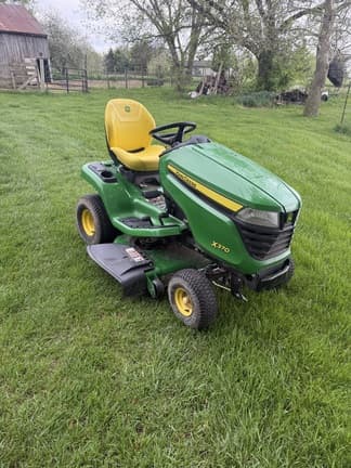 Image of John Deere X370 Image 0