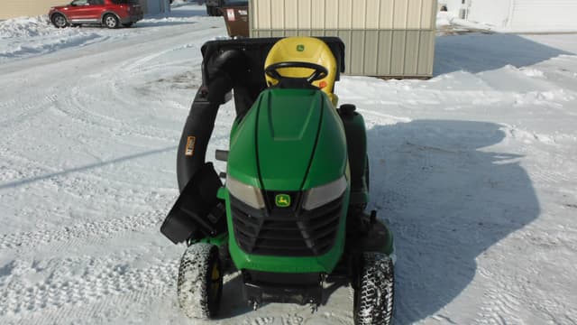 Image of John Deere X370 equipment image 1