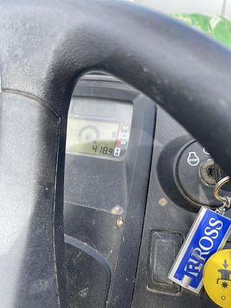 Image of John Deere X380 equipment image 3