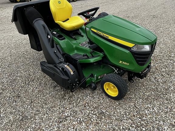 Image of John Deere X380 equipment image 3