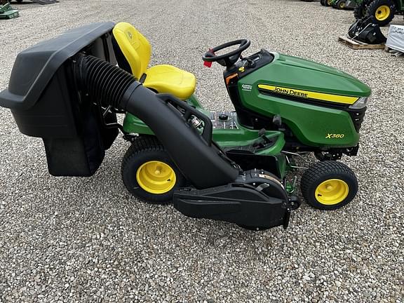 Image of John Deere X380 equipment image 2