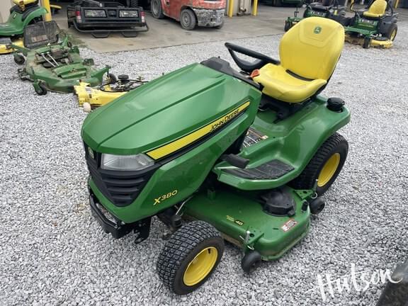 Image of John Deere X380 equipment image 1