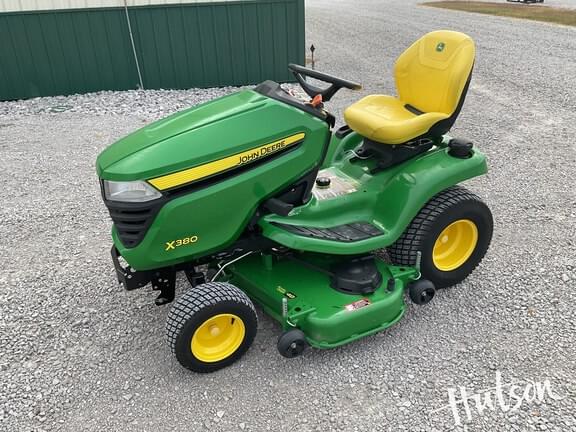 Image of John Deere X380 equipment image 1
