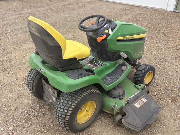 Image of John Deere X380 equipment image 3