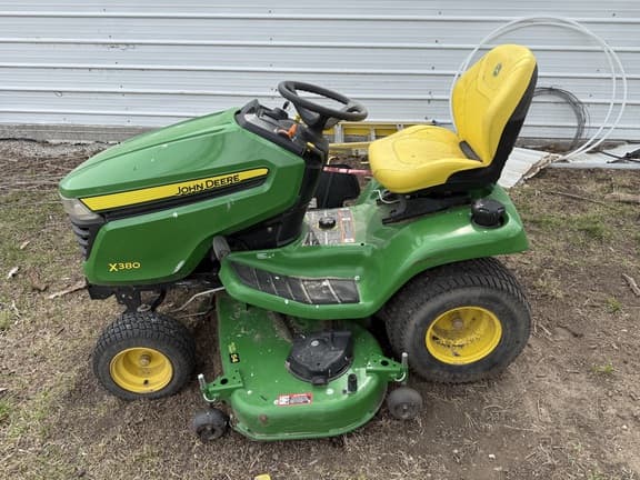 Image of John Deere X380 equipment image 1