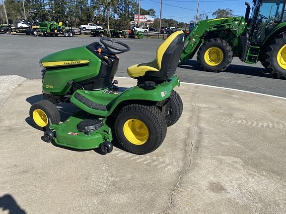 Image of John Deere X380 equipment image 3