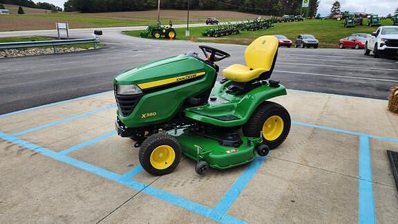 Image of John Deere X380 equipment image 4