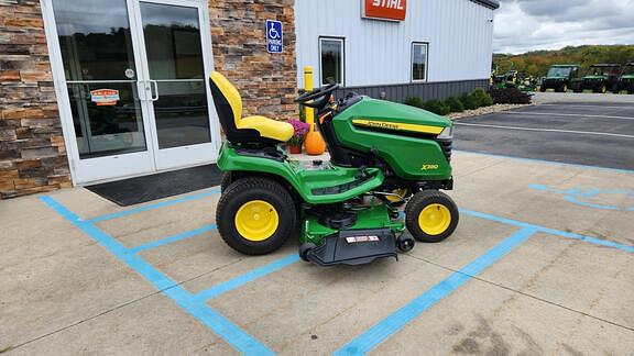 Image of John Deere X380 equipment image 1