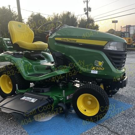 Image of John Deere X380 equipment image 2