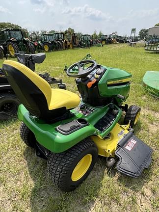 Image of John Deere X380 equipment image 4