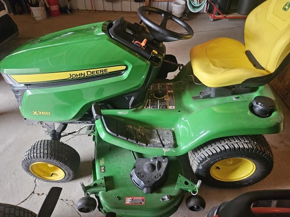 Image of John Deere X380 equipment image 2