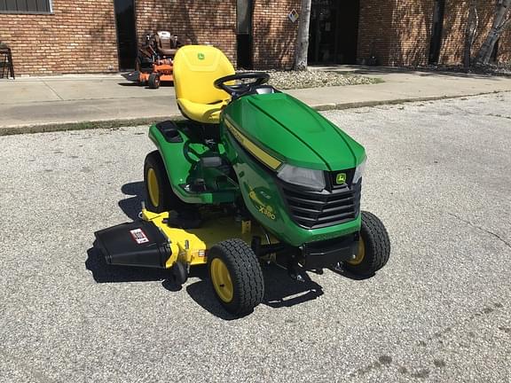 Image of John Deere X380 equipment image 3