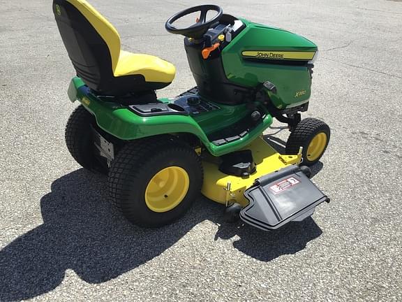 Image of John Deere X380 equipment image 2