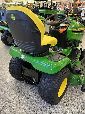 Image of John Deere X380 equipment image 2