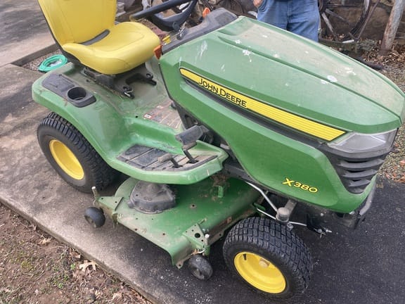 2023 John Deere X380 Equipment Image0