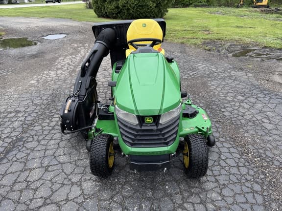 Image of John Deere X380 equipment image 1