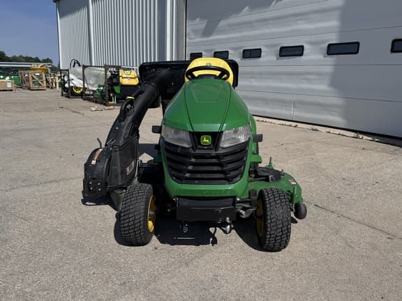 Image of John Deere X380 equipment image 1
