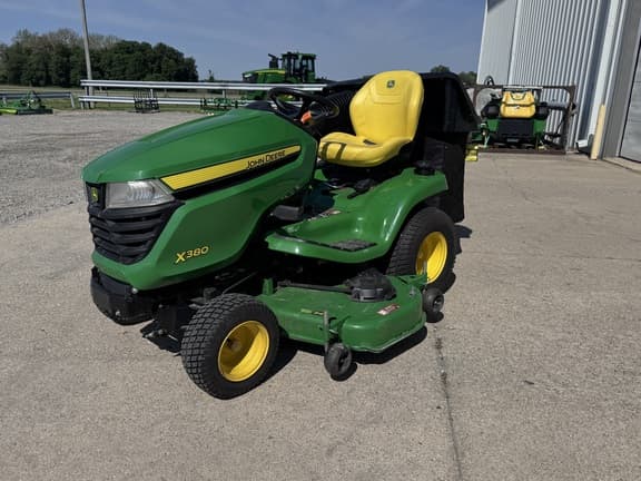 Image of John Deere X380 equipment image 2