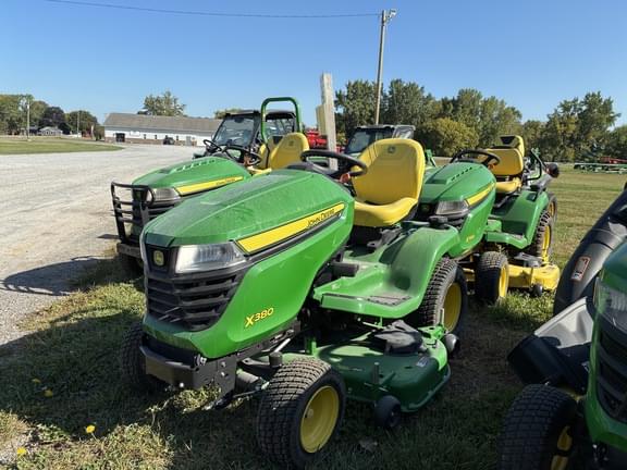 Image of John Deere X380 equipment image 2