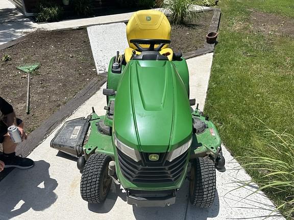 Image of John Deere X380 equipment image 2