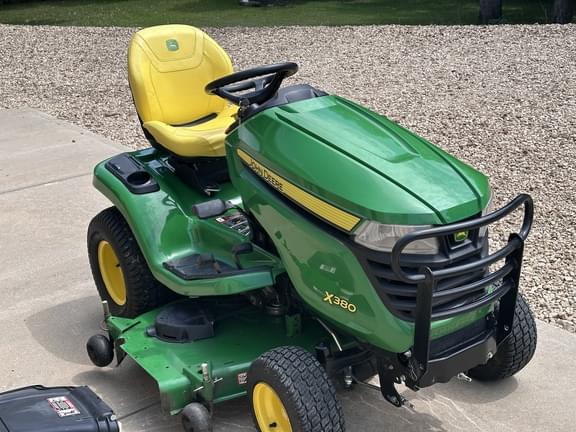 Image of John Deere X380 equipment image 4