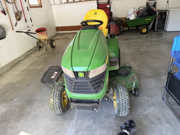 Image of John Deere X380 equipment image 1