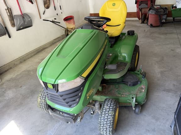 Image of John Deere X380 equipment image 2