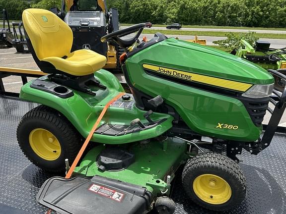Image of John Deere X380 Image 0
