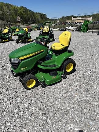 Image of John Deere X380 equipment image 2