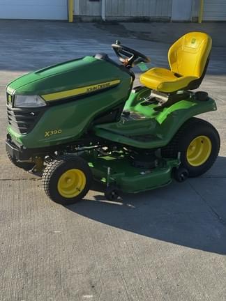Image of John Deere X390 Primary image