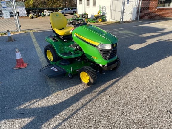 Main image John Deere X390
