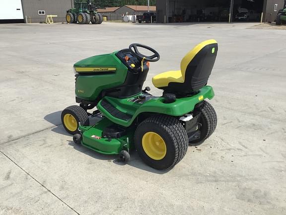 Image of John Deere X390 equipment image 1
