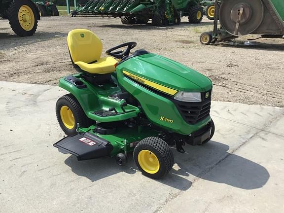 Image of John Deere X390 Primary image