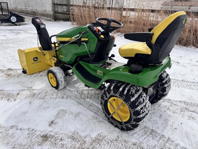 Image of John Deere X390 equipment image 2