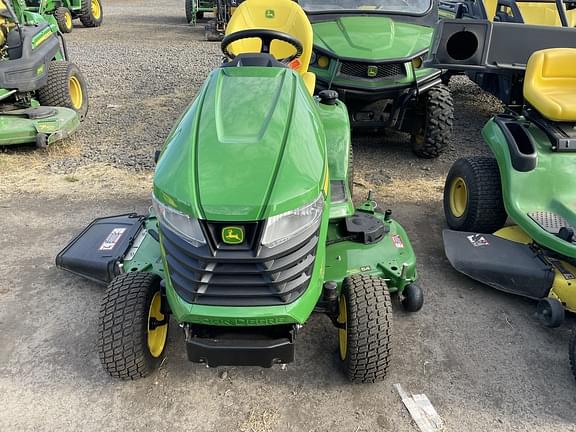 Image of John Deere X390 equipment image 3