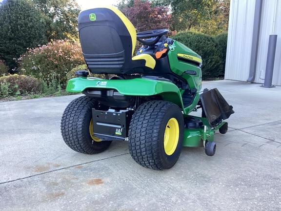 Image of John Deere X390 equipment image 4