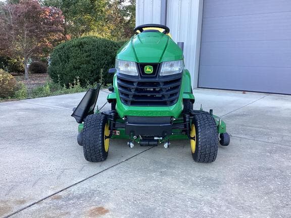 Image of John Deere X390 equipment image 2
