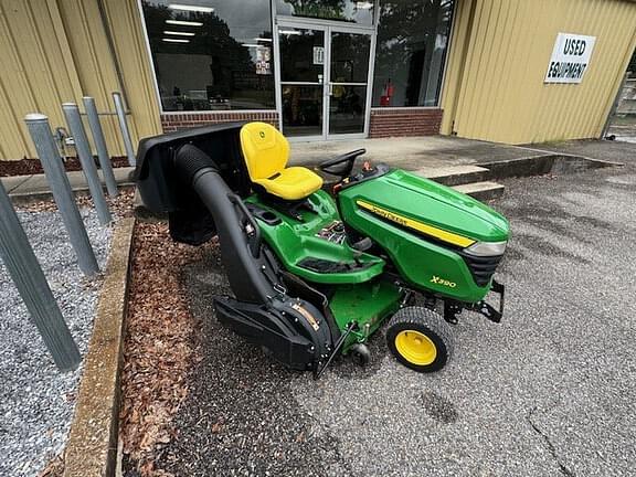 Image of John Deere X390 equipment image 4