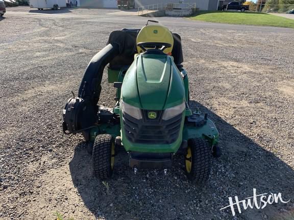 Image of John Deere X390 equipment image 3
