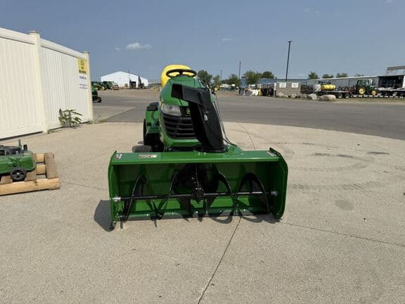 Image of John Deere X390 equipment image 2
