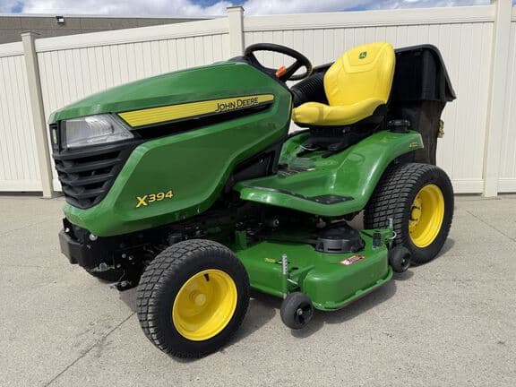 Image of John Deere X394 equipment image 3