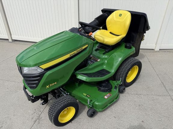 Image of John Deere X394 equipment image 1
