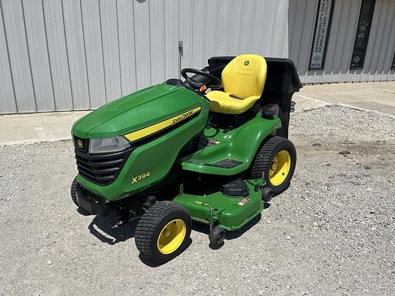 Image of John Deere X394 equipment image 1