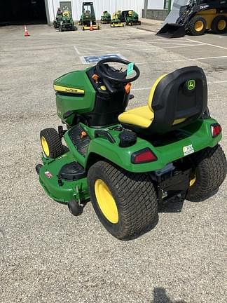 Image of John Deere X570 equipment image 1