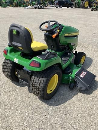 Image of John Deere X570 equipment image 2