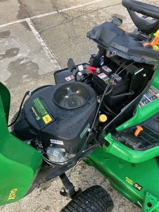 Image of John Deere X570 equipment image 2