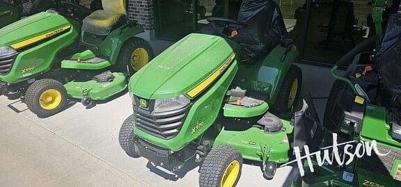 Image of John Deere X570 equipment image 1