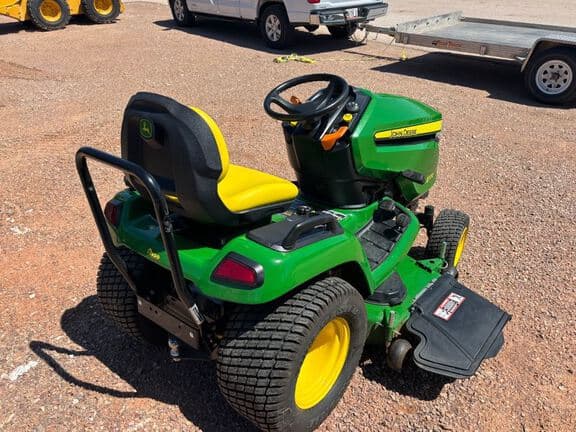 Image of John Deere X570 equipment image 4