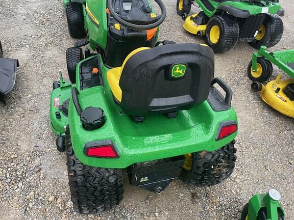 Image of John Deere X570 equipment image 3